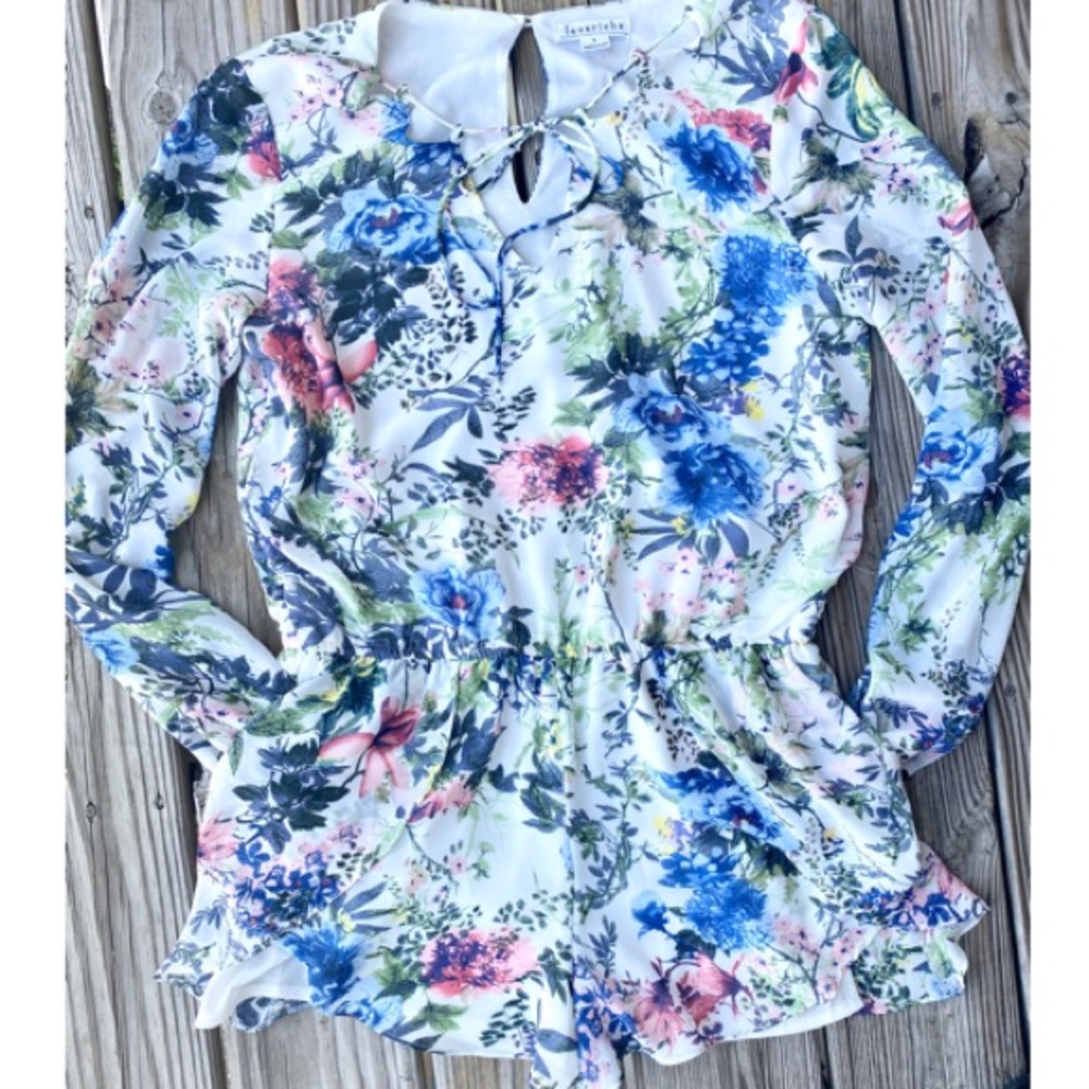 Floral Long sleeve Romper
